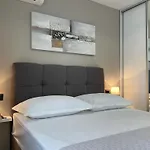 Apartment Linda With Panoramic Sea View